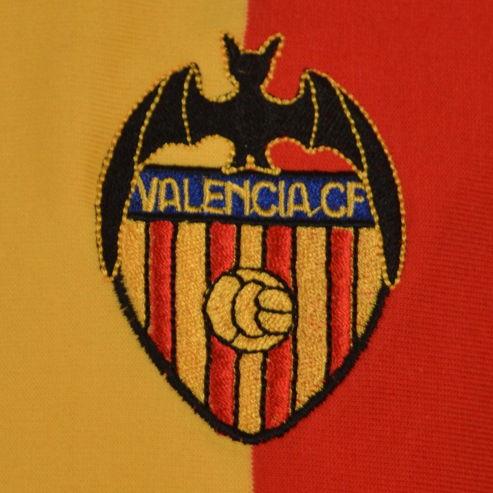 Valencia 1970s Retro Football Shirt 5 Valencia 1970s Retro Football Shirt - Image 3