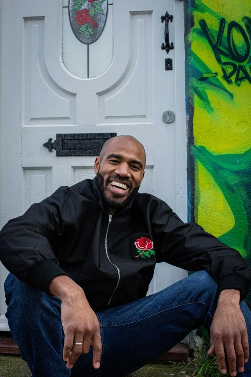 England Rugby 1980s Retro Rose Crest Black Harrington Jacket – Classic Red Tartan Lining 4 England Rugby 1980s Retro Rose Crest Black Harrington Jacket – Classic Red Tartan Lining - Image 2