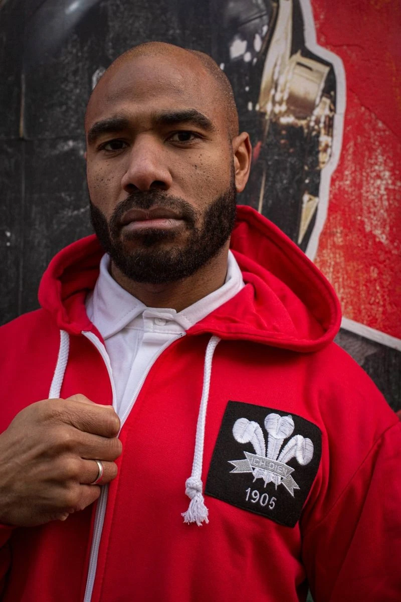 Wales Feathers 1905 Vintage Zipped Hoodie - Red 5 Wales Feathers 1905 Vintage Zipped Hoodie - Red - Image 3