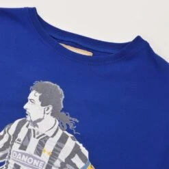 Miniboro Roberto Baggio "The Divine Ponytail" Royal Blue T-Shirt – Relaxed Fit Organic Cotton Football Tee 7 Miniboro Roberto Baggio "The Divine Ponytail" Royal Blue T-Shirt – Relaxed Fit Organic Cotton Football Tee -Toffs Store print0159 2